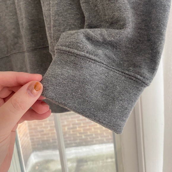 Grey Goose Crewneck - Picture 4 of 5